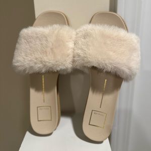 Dolce Vita Fur Slides Size 10